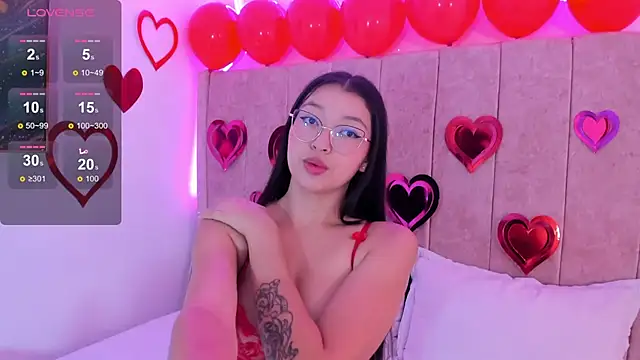 kaoriii  online show from February 15, 2025, 11:39 am