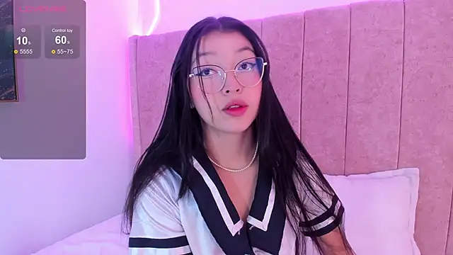 kaoriii  online show from February 18, 2025, 12:06 pm