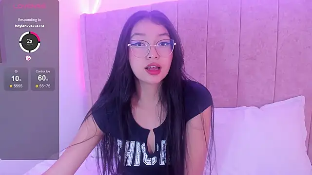 kaoriii  online show from March 4, 2025, 3:15 pm