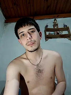 Snapshot of Elvergonn2105 chatting on October 20, 2025, 4:24 am Elvergonn2105 online show from October 20, 2025, 4:24 am