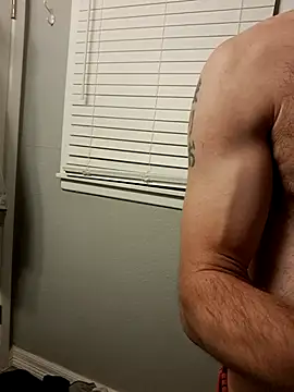 Snapshot of bigdickdaddy2184 chatting on February 10, 2025, 5:47 am bigdickdaddy2184 online show from February 10, 2025, 5:47 am