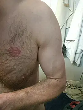 Snapshot of bigdickdaddy2184 chatting on November 27, 2025, 8:16 am bigdickdaddy2184 online show from November 27, 2025, 8:16 am