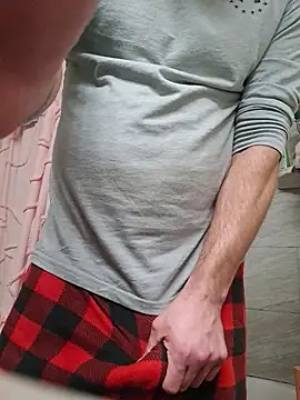 Snapshot of bigdickdaddy2184 chatting on January 13, 2026, 4:29 am bigdickdaddy2184 online show from January 13, 2026, 4:29 am