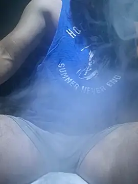 Snapshot of bigdickdaddy2184 chatting on February 10, 2026, 12:20 pm bigdickdaddy2184 online show from February 10, 2026, 12:20 pm