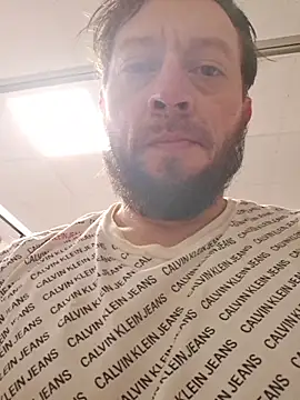 Snapshot of bigdickdaddy2184 chatting on February 14, 2026, 11:07 am bigdickdaddy2184 online show from February 14, 2026, 11:07 am