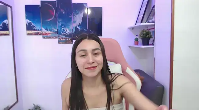 EmmaMyerss  online show from March 15, 2025, 1:41 am
