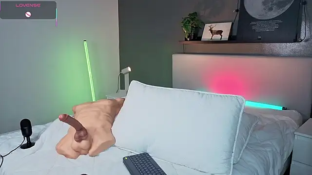 Snapshot of Ken-boy_ chatting on October 25, 2025, 12:02 pm Ken-boy  online show from October 25, 2025, 12:02 pm