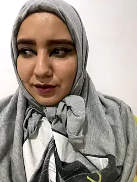 hannahayat online show from December 8, 2024, 10:03 pm