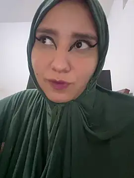 hannahayat online show from February 3, 2026, 11:32 pm