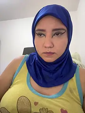 hannahayat online show from June 6, 2026, 1:38 pm