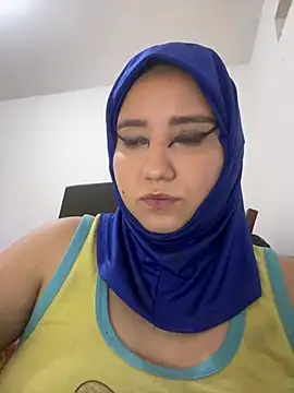 hannahayat online show from June 7, 2026, 3:16 pm