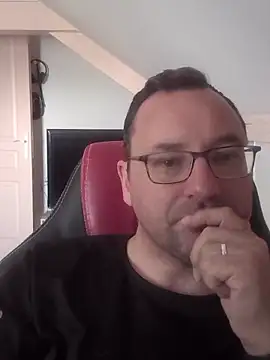 Fantaxx86 online show from May 2, 2026, 1:16 pm