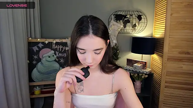 Sarah Grows online show from December 4, 2024, 9:18 am