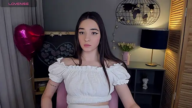 Sarah Grows online show from February 15, 2025, 6:55 pm