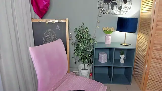 Sarah Grows online show from September 11, 2025, 9:20 am