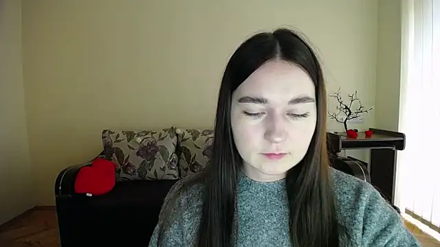 Pretty shy online show from October 4, 2025, 9:18 am