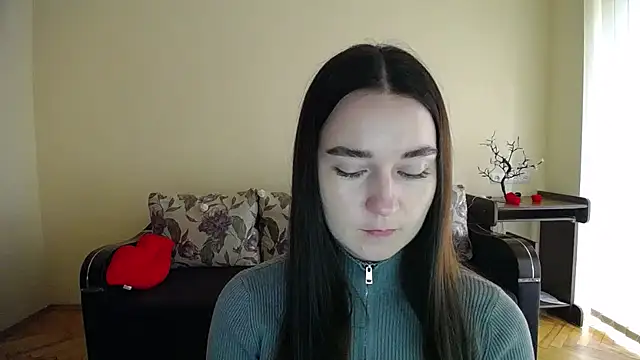 Pretty shy online show from October 11, 2025, 8:13 am