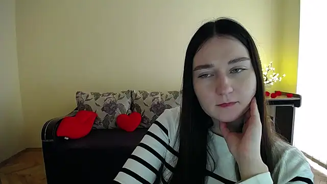 Pretty shy online show from April 28, 2026, 9:47 am