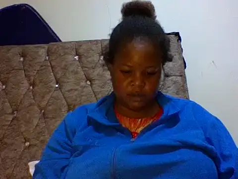 Snapshot of zoey10 chatting on June 1, 2026, 7:04 pm zoey10 online show from June 1, 2026, 7:04 pm