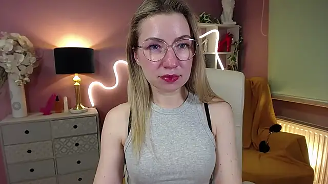 Mia Tasty online show from December 5, 2024, 11:05 am