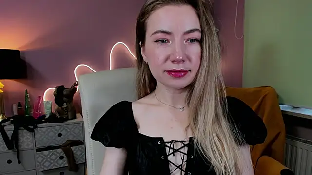 Mia Tasty online show from October 2, 2025, 6:31 am