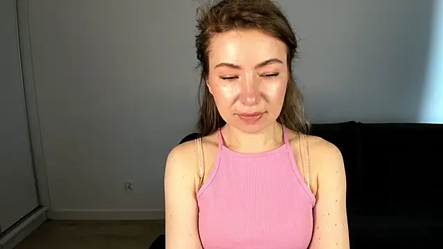 Mia Tasty online show from April 24, 2026, 6:49 am