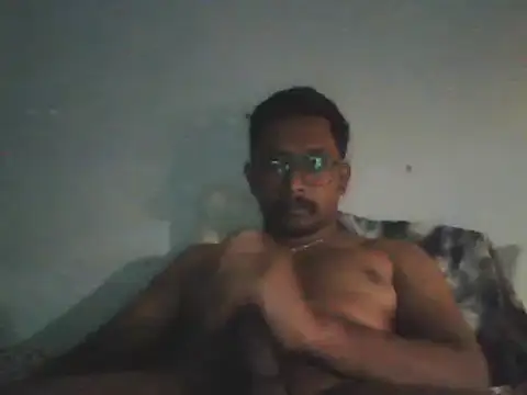 chennaibull101 online show from October 2, 2025, 2:02 pm