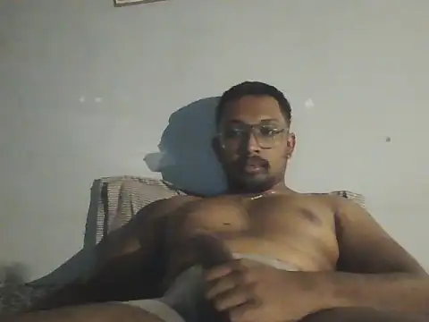 chennaibull101 online show from October 19, 2025, 10:43 pm