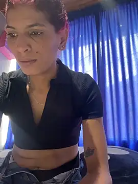 ImCrazzy online show from July 28, 2026, 3:21 pm
