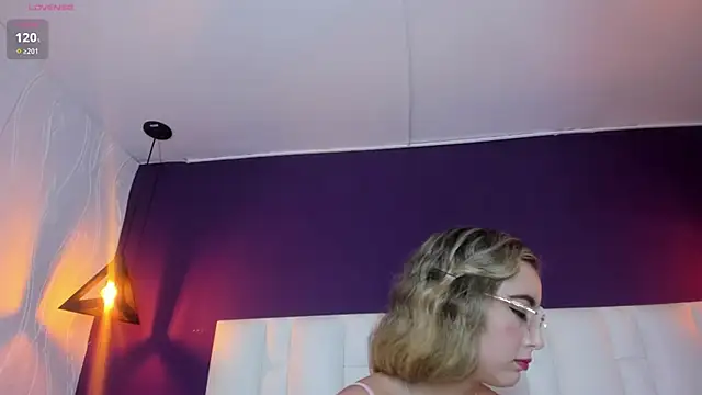 Antonella-Ray online show from February 1, 2025, 4:54 pm