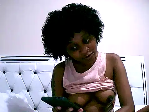 Candy Ljaay online show from January 9, 2025, 3:34 pm