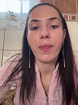 Snapshot of Emmapmg chatting on March 7, 2025, 8:45 am Emmapmg online show from March 7, 2025, 8:45 am