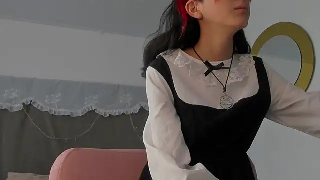 BonnieCute  online show from December 3, 2024, 11:44 am
