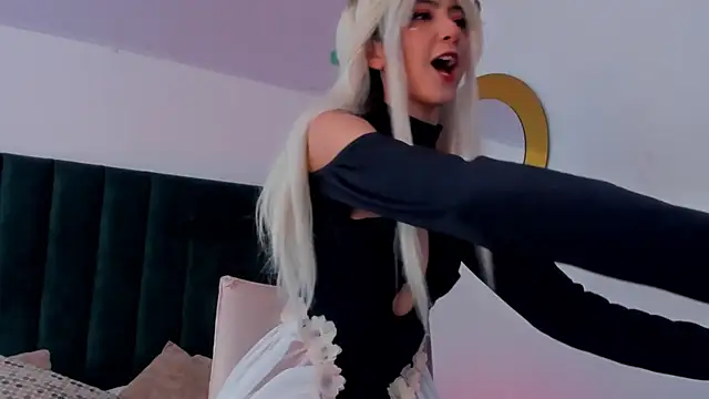 BonnieCute  online show from December 24, 2024, 3:37 pm