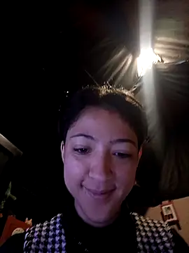 BonnieCute  online show from May 4, 2026, 2:13 pm