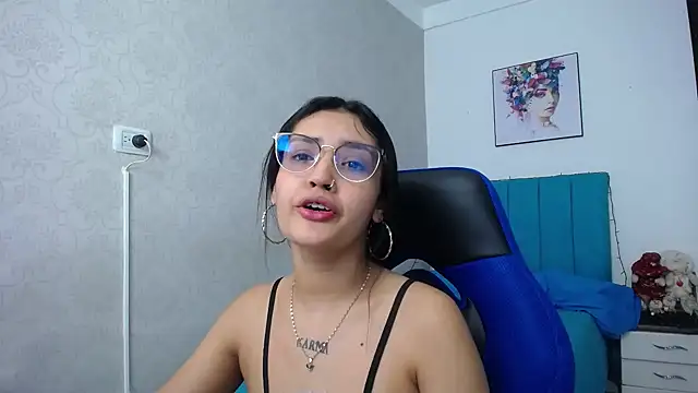 antonella sweetlittle online show from December 18, 2024, 12:29 pm