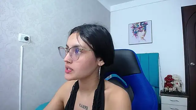 antonella sweetlittle online show from December 21, 2024, 7:06 pm