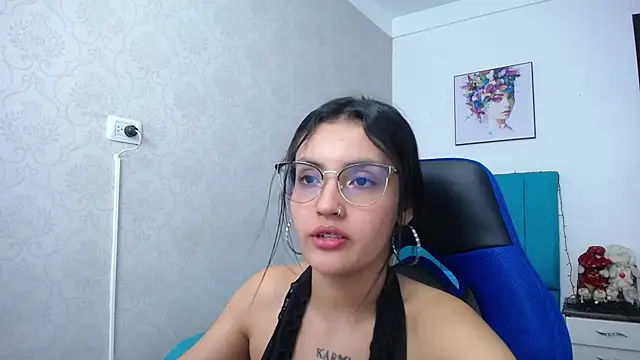 antonella sweetlittle online show from December 21, 2024, 10:08 pm