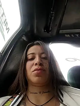 Alona Evans online show from February 5, 2025, 1:00 pm