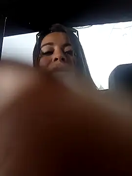 Alona Evans online show from March 12, 2025, 2:01 pm