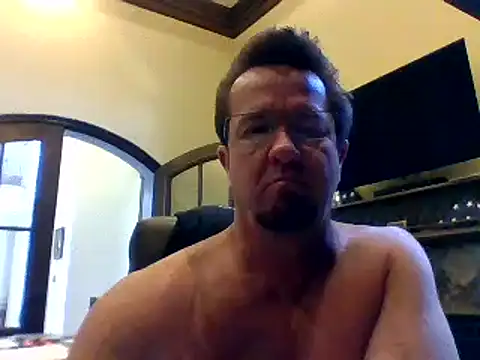 sluttydylan online show from March 3, 2025, 8:21 pm