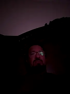 Snapshot of sluttydylan chatting on October 8, 2025, 5:49 am sluttydylan online show from October 8, 2025, 5:49 am