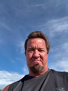 sluttydylan online show from February 25, 2026, 12:09 am