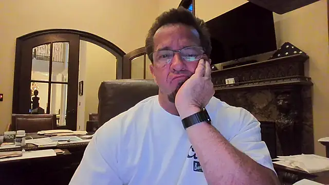 Snapshot of sluttydylan chatting on May 8, 2026, 2:39 am sluttydylan online show from May 8, 2026, 2:39 am