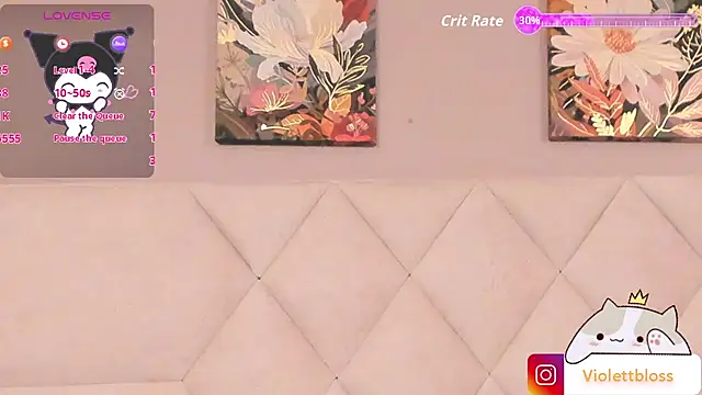 Snapshot of Violettbloss chatting on October 24, 2025, 3:58 am Violettbloss online show from October 24, 2025, 3:58 am