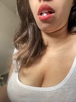 farah-36 online show from December 20, 2024, 3:31 pm