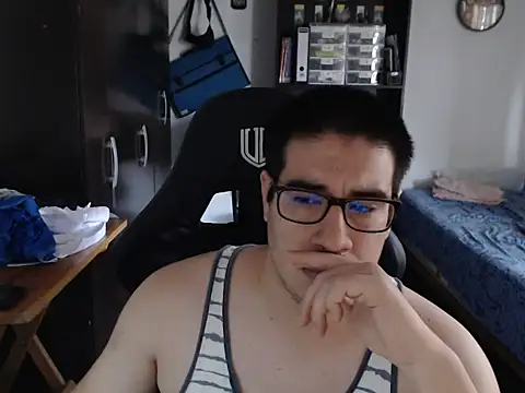 Snapshot of thealfawolf01 chatting on March 4, 2026, 4:13 pm thealfawolf01 online show from March 4, 2026, 4:13 pm