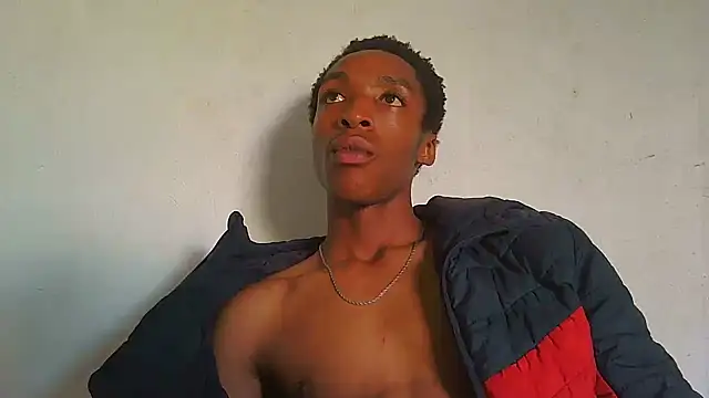 Snapshot of FullyxLoaded chatting on May 3, 2026, 11:49 am FullyxLoaded online show from May 3, 2026, 11:49 am