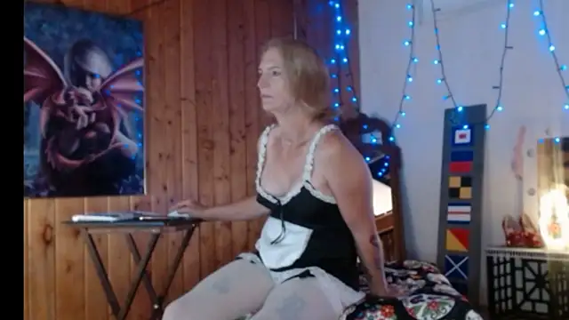 JamieBottoms online show from June 19, 2026, 2:10 pm