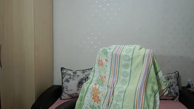 PrinceEagle online show from December 3, 2025, 8:18 pm